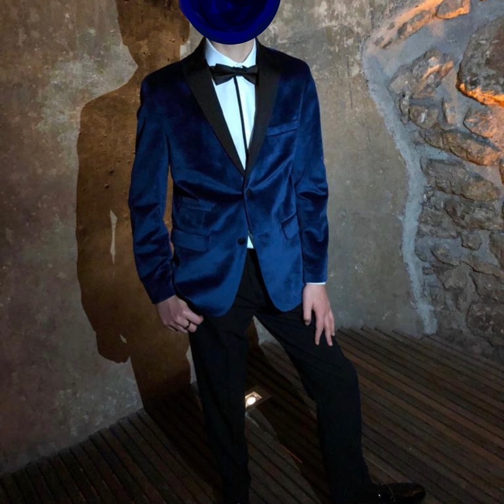 Calvin Klein Blue Velvet Dinner Jacket